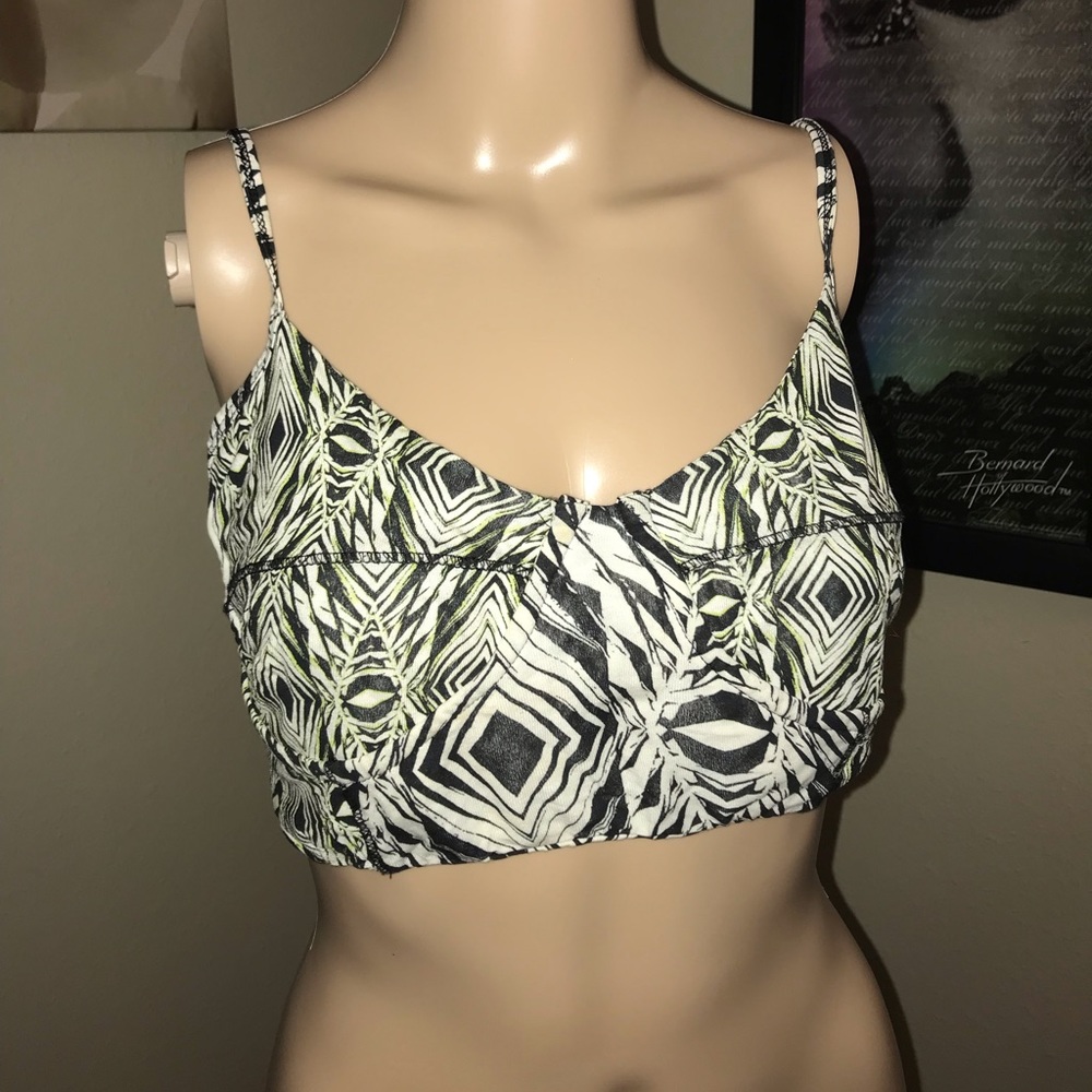 VOLCOM TOP - Picture 1 of 4
